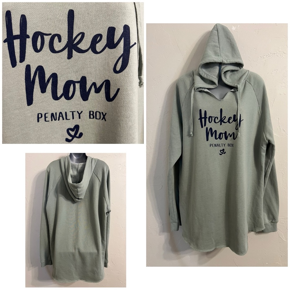 Woman’s Size 2XL Hockey Mom Hoodie